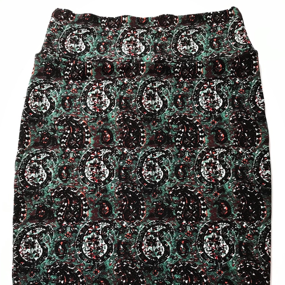 Medium Lularoe Cassie Pencil Skirt